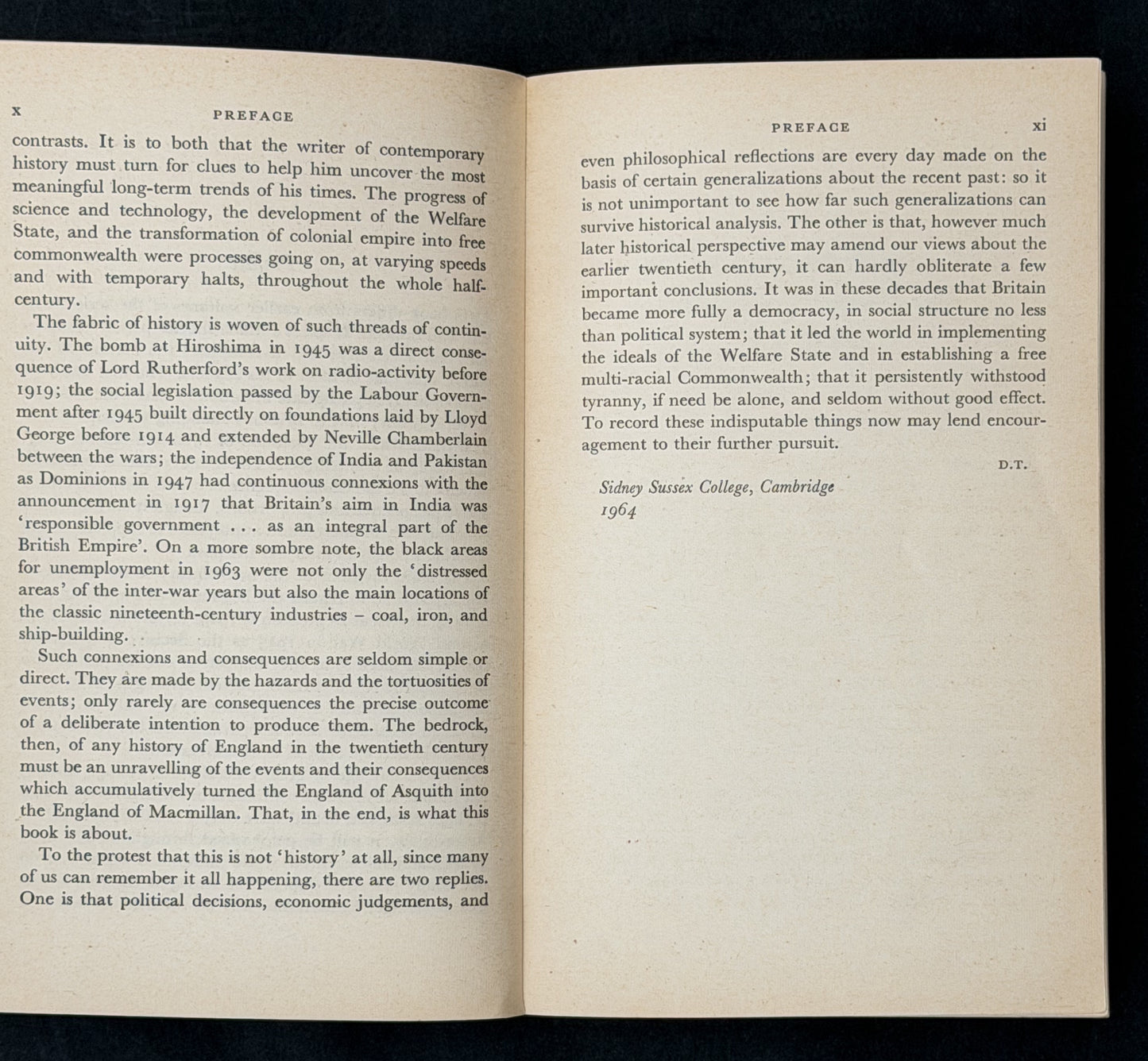 England in the Twentieth Century by David Thomson