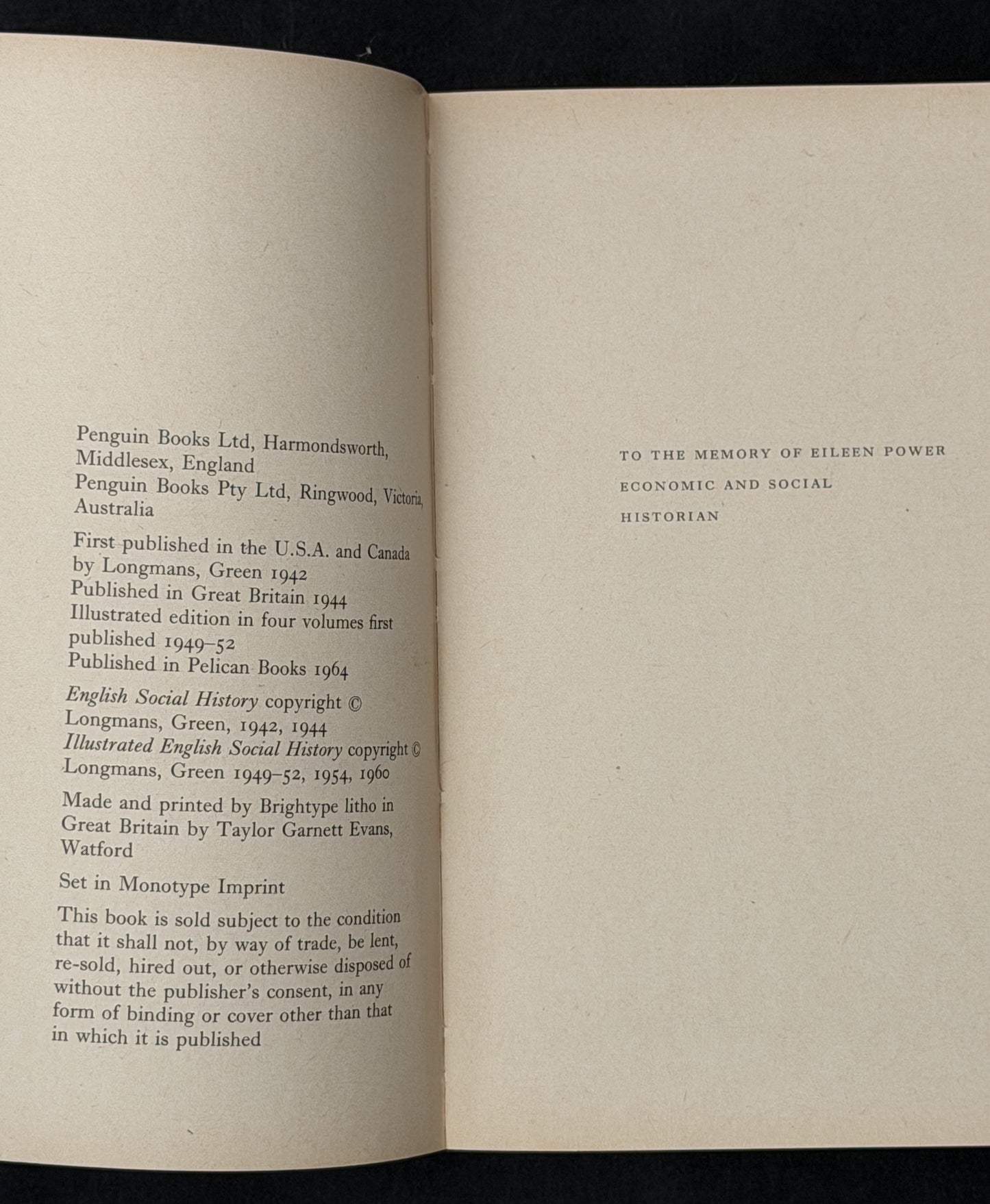 Illustrated English Social History: 2 by G. M. Trevelyan