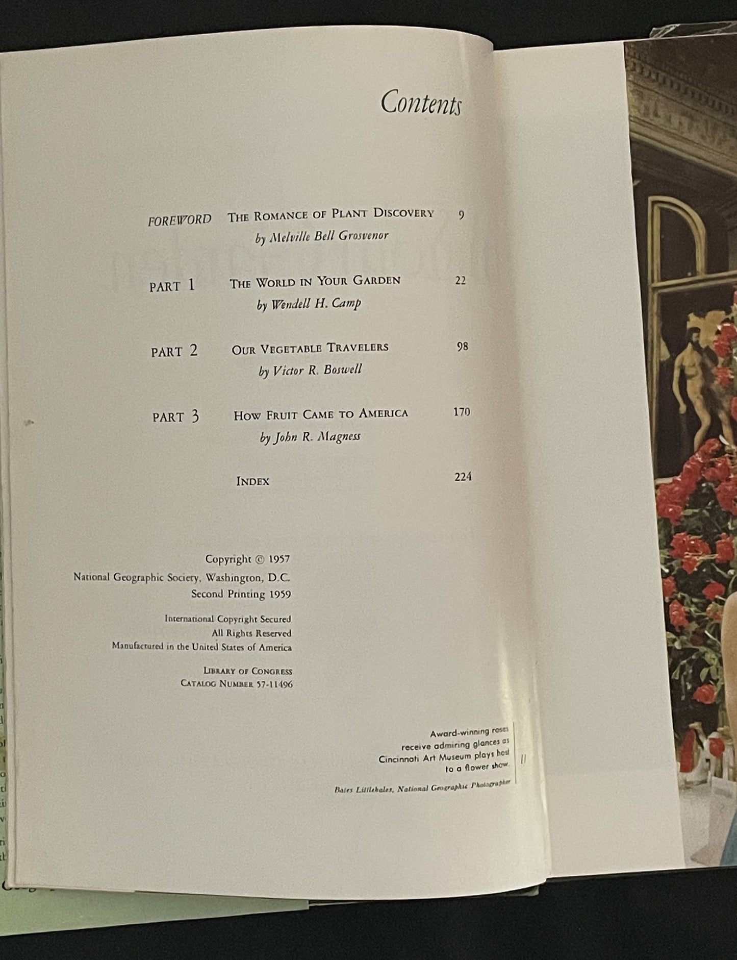 The World in Your Garden by Wendell H. Camp, Victor R. Boswell, and John R. Magness