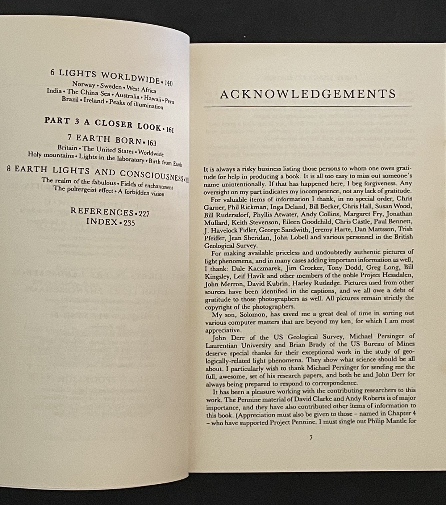 Earth Lights Revelation by Paul Devereux