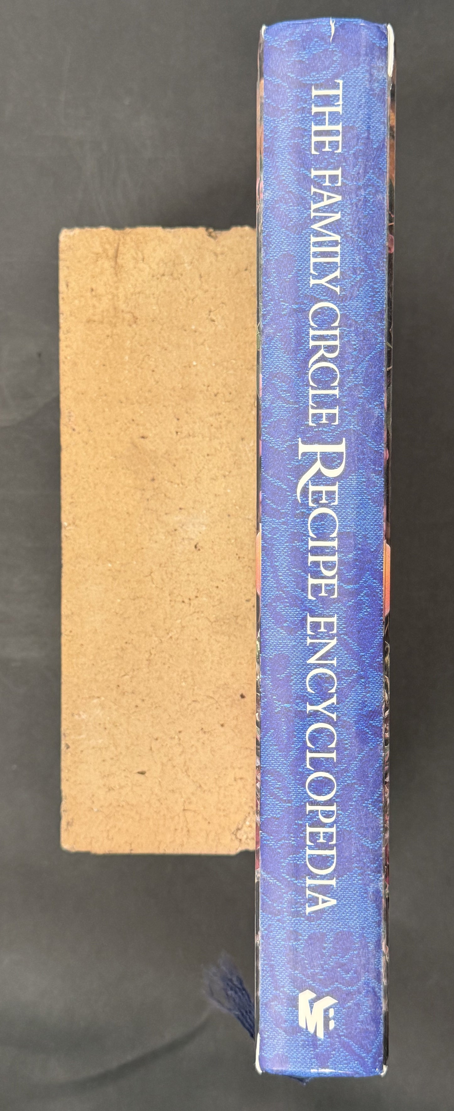 The Family Circle Recipe Encyclopedia by Family Circle