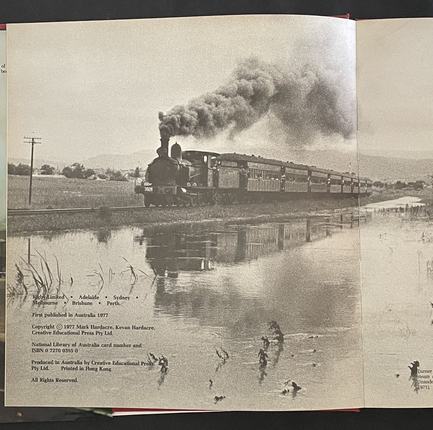 Chasing Australia's Last Steam Trains by Mark Musgrave Hardacre, Kevan Hardacre