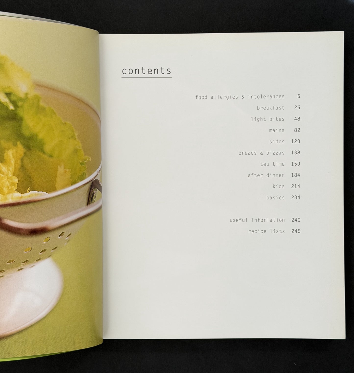Friendly Food by Anne R Swain, Velencia L Soutter, and Robert H Loblay
