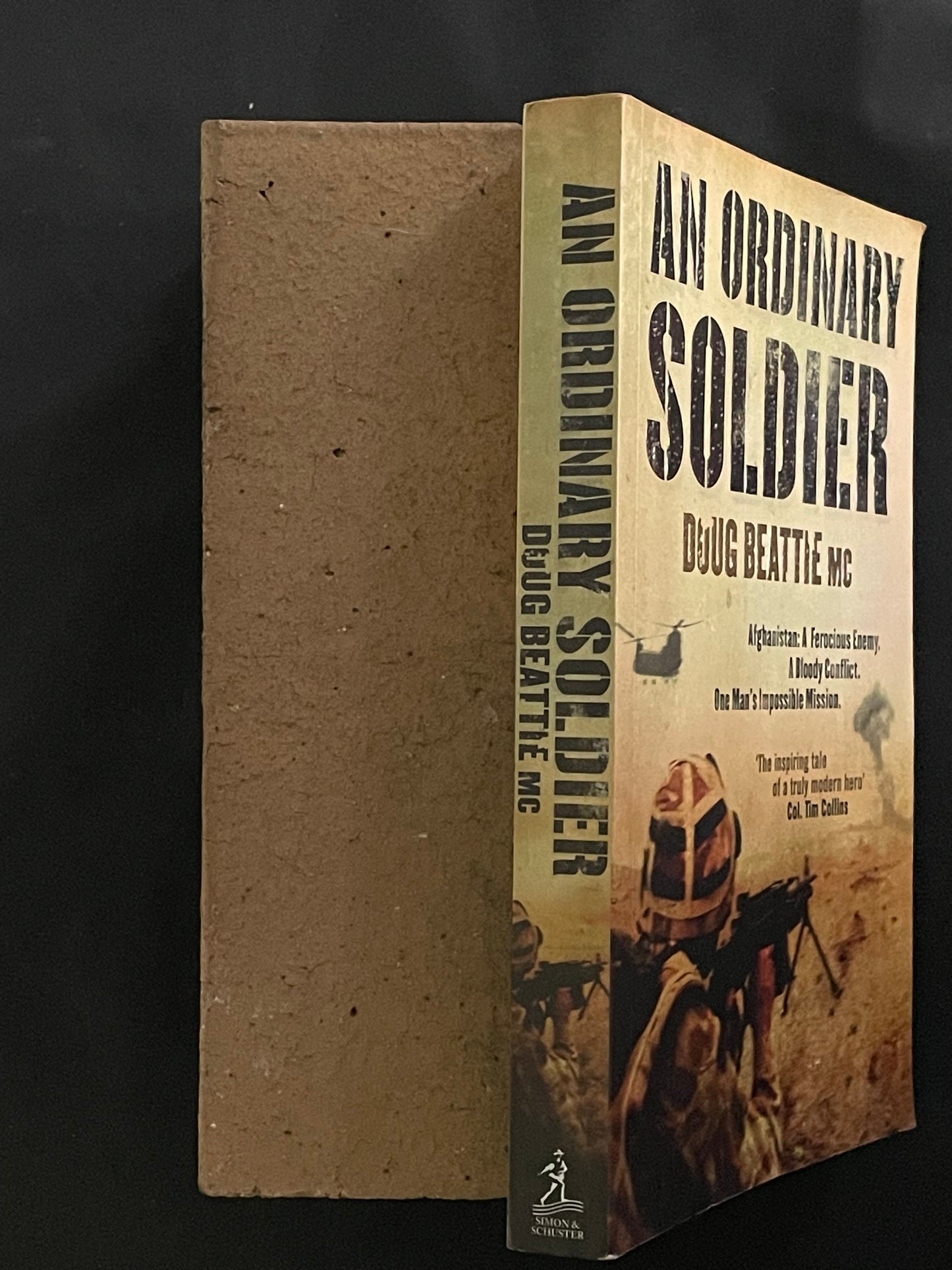An Ordinary Soldier by Doug Beattie, Philip Gomm