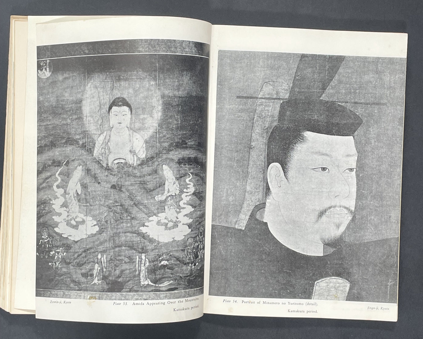 The Arts of Japan by Hugo Munsterberg