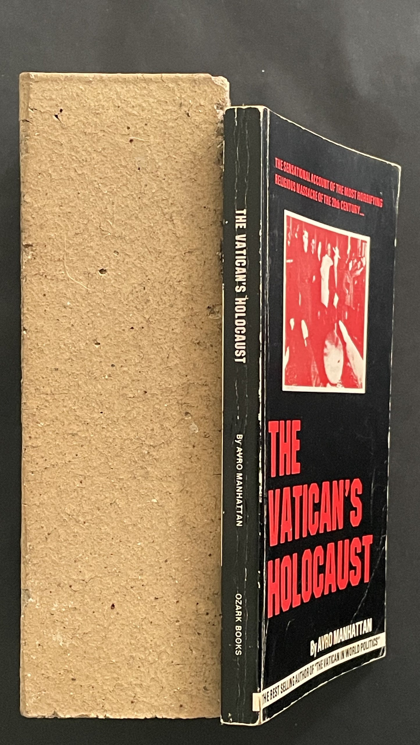 The Vatican's Holocaust by Avro Manhattan