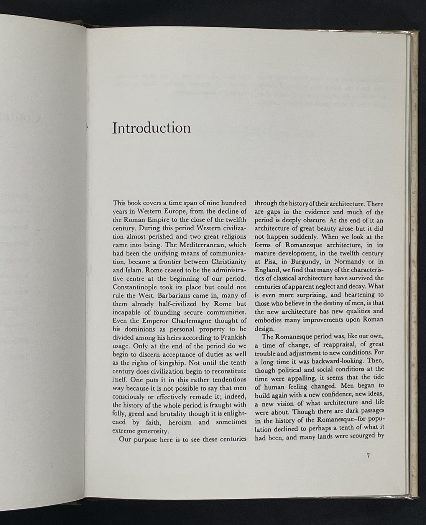 Romanesque Architecture by Bruce Allsopp