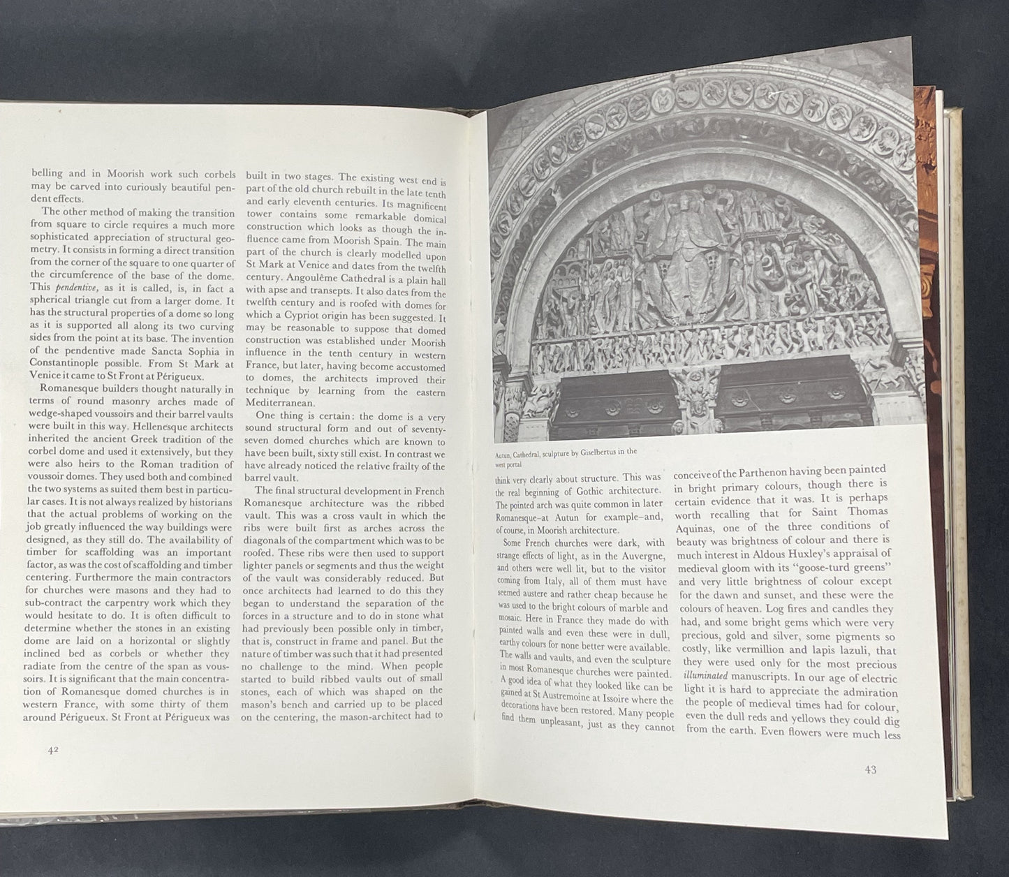 Romanesque Architecture by Bruce Allsopp