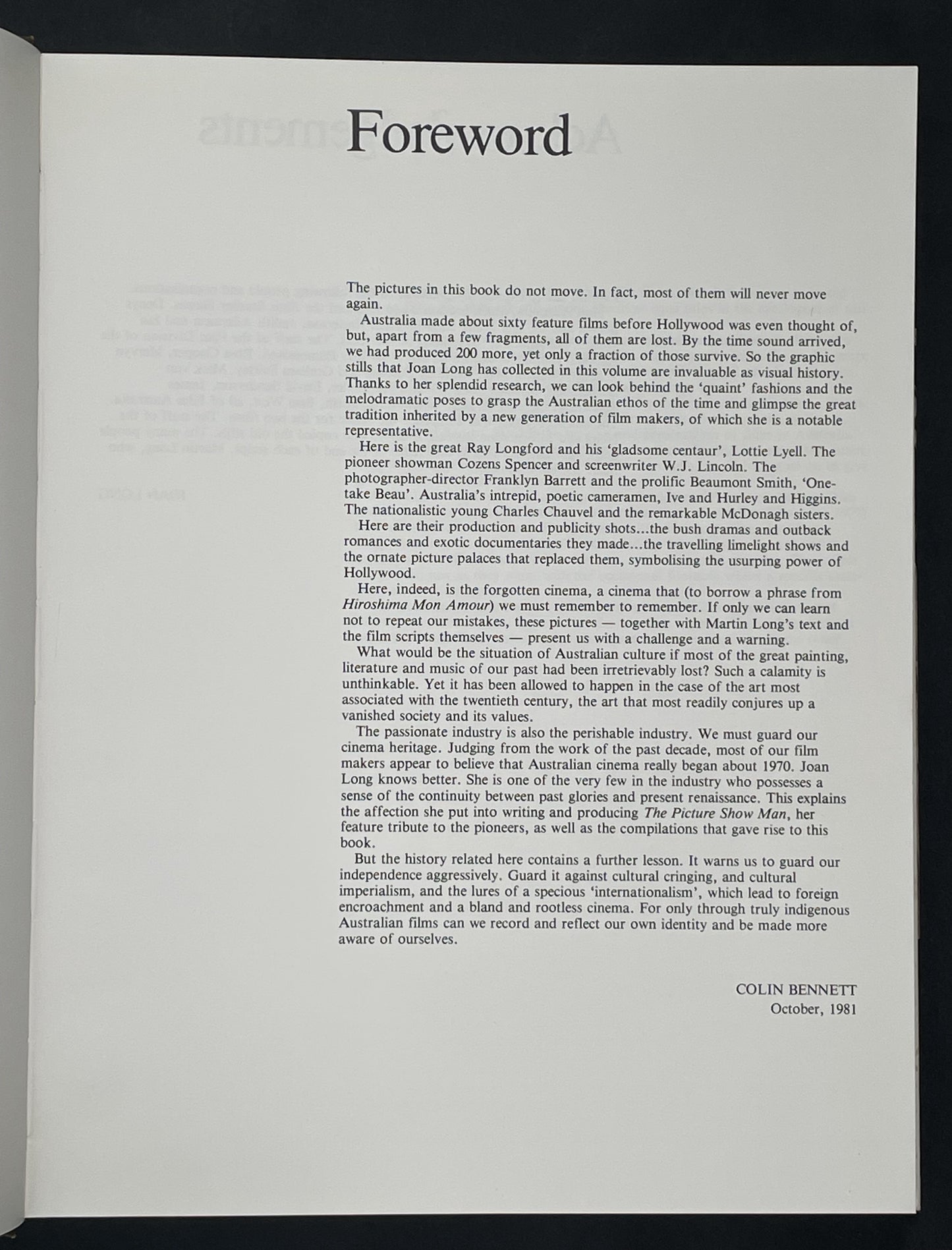 The Pictures that Moved by Joan Long, Martin Long