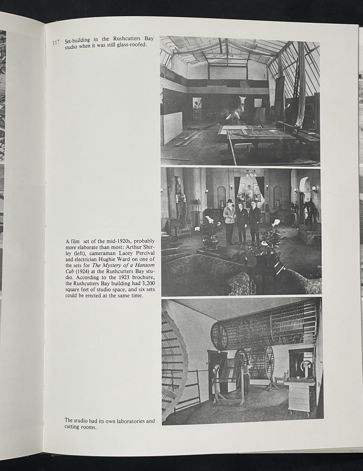 The Pictures that Moved by Joan Long, Martin Long