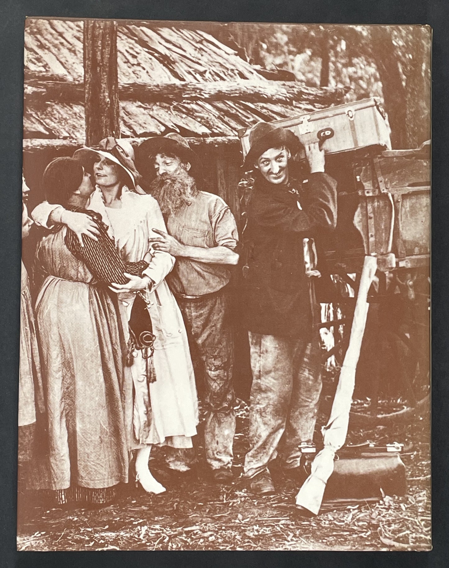 The Pictures that Moved by Joan Long, Martin Long