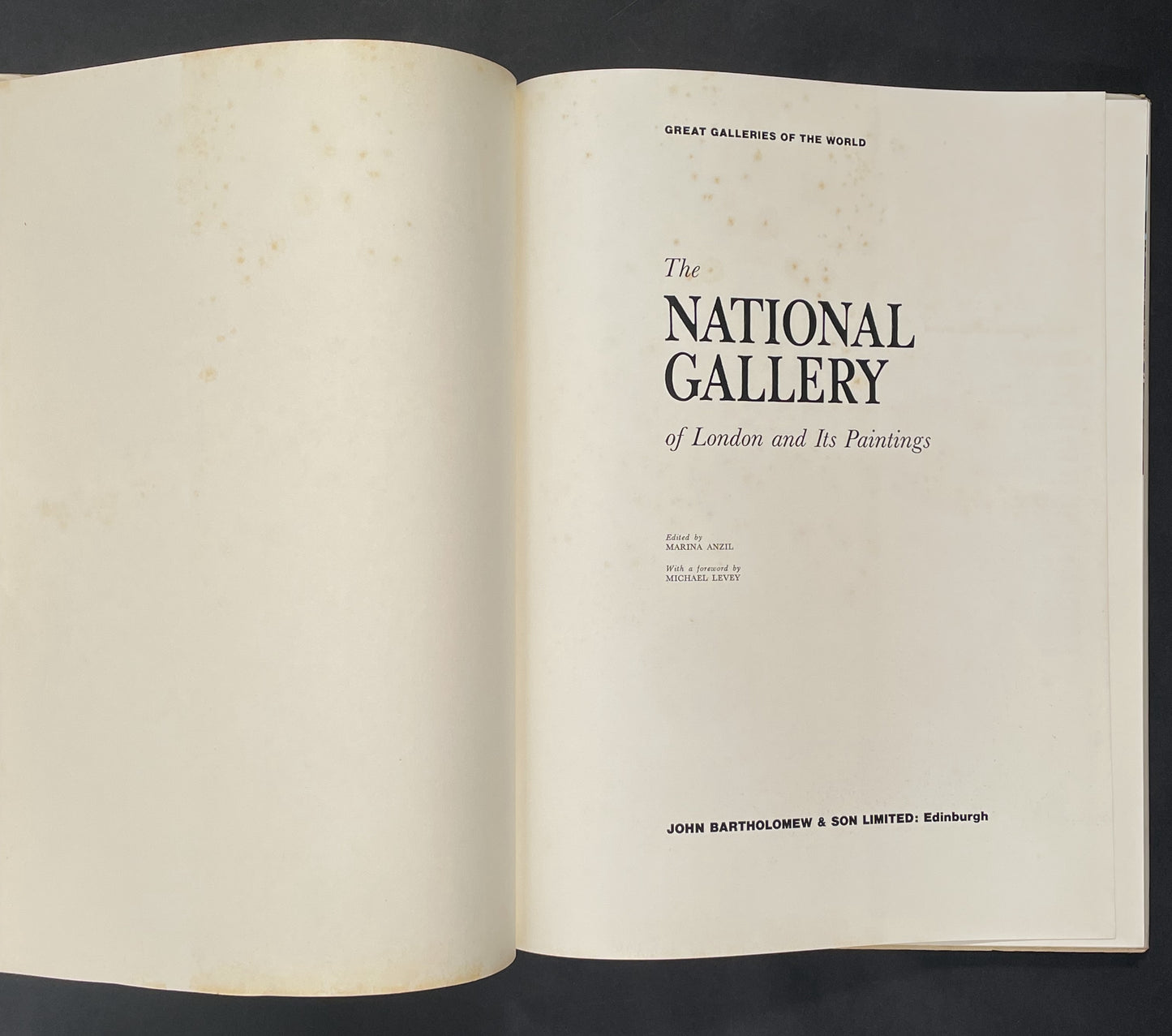 The National Gallery of London and Its Paintings by Marina Anzil
