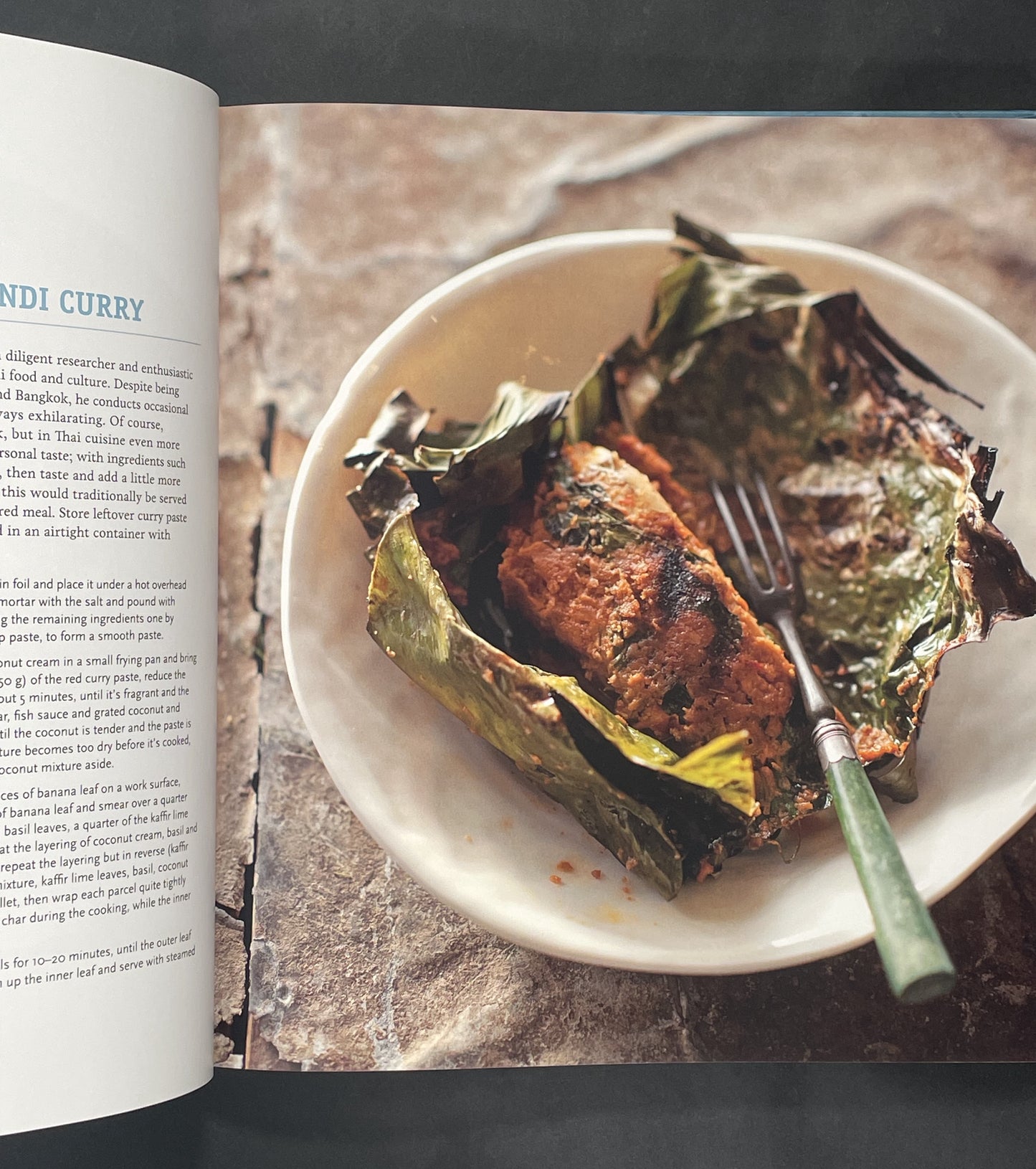 Sydney Seafood School Cookbook by Roberta Muir