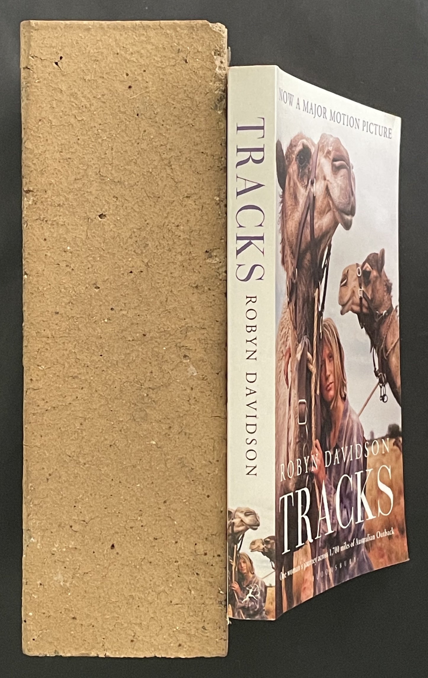 Tracks by Robyn Davidson