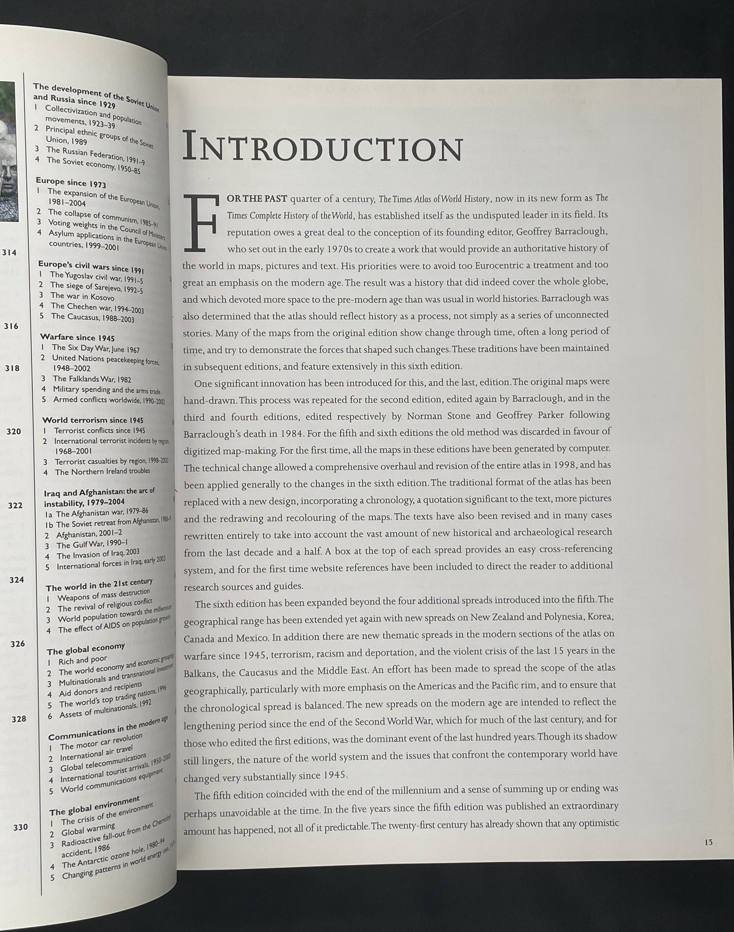 The Times Complete History of the World by Geoffrey Barraclough