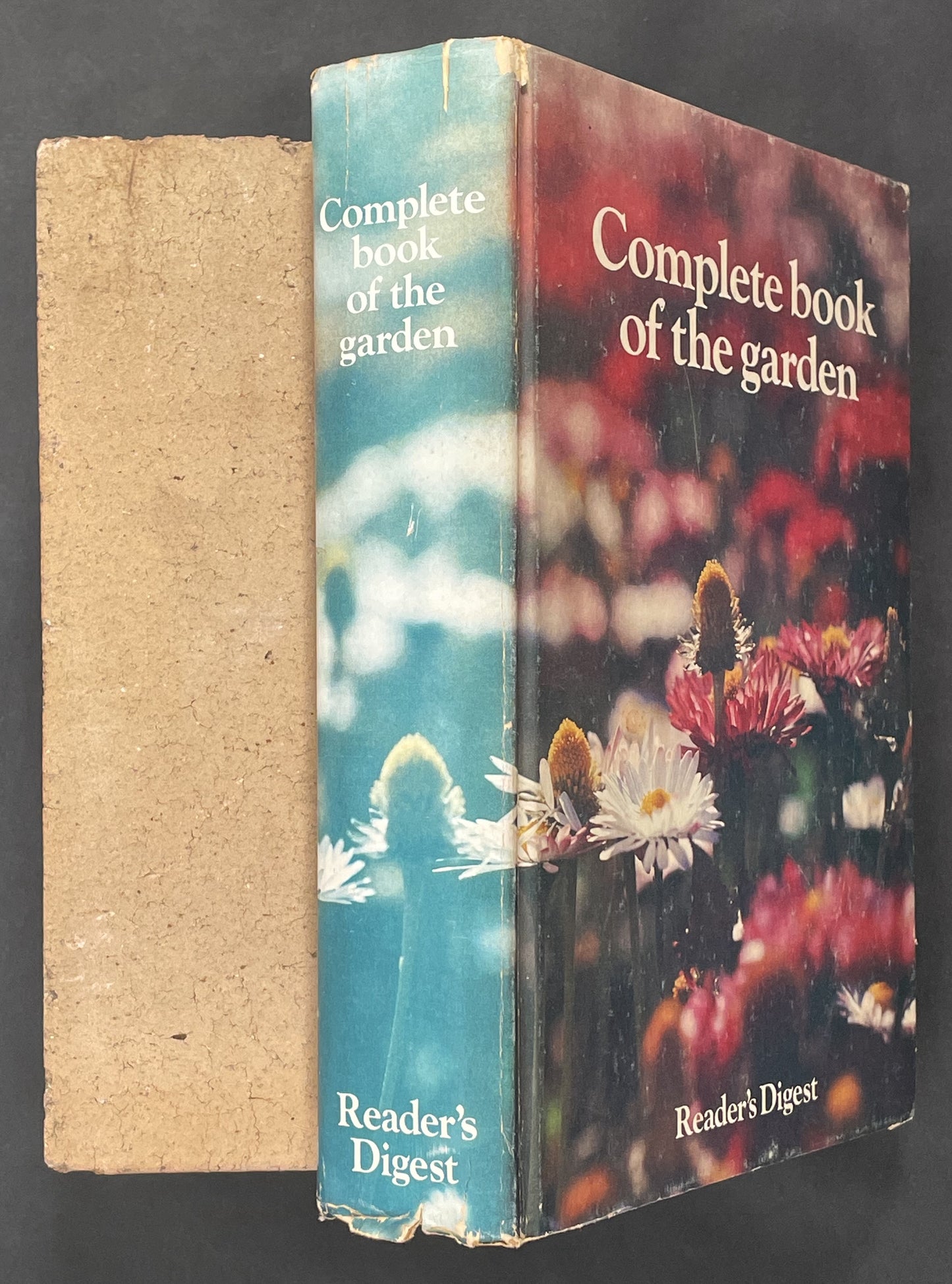 Complete Book of the Garden by Reader's Digest Association