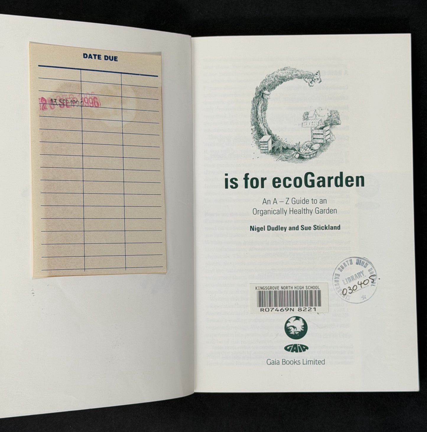 G is for EcoGarden by Nigel Dudley, Sue Stickland