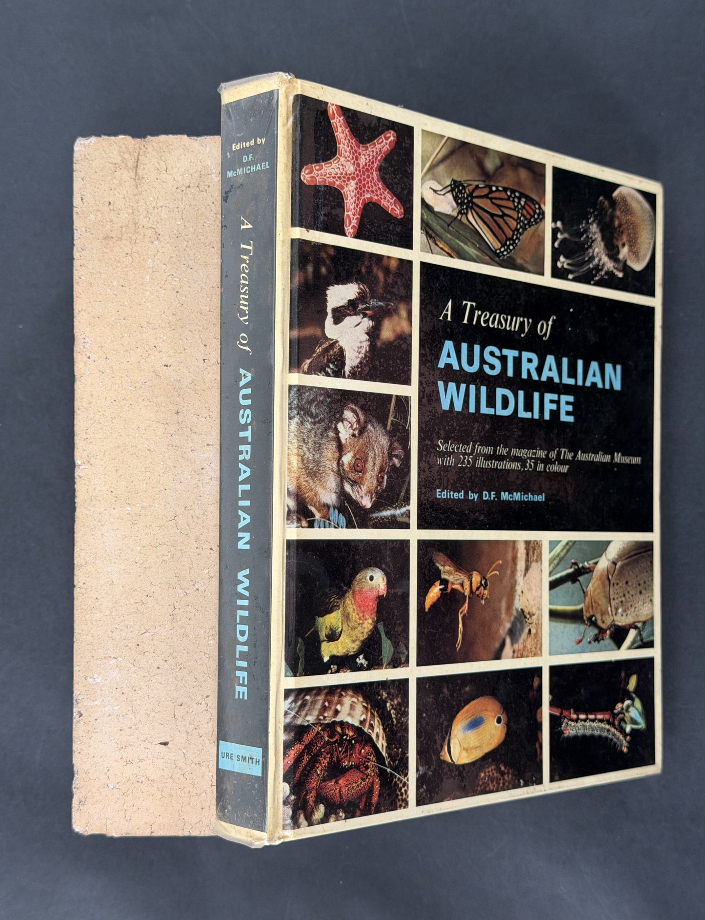 A Treasury of Australian Wildlife by Donald F. McMichael