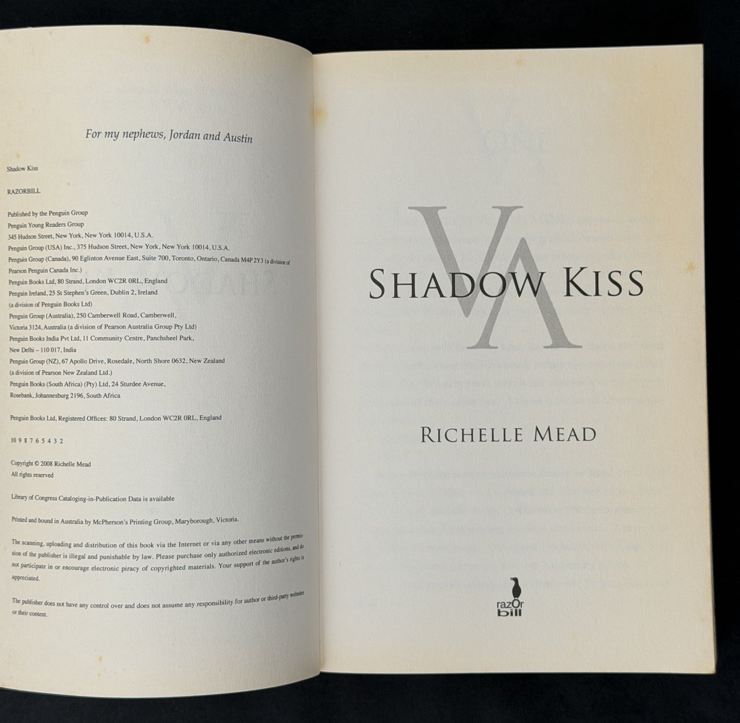 Shadow Kiss by Richelle Mead