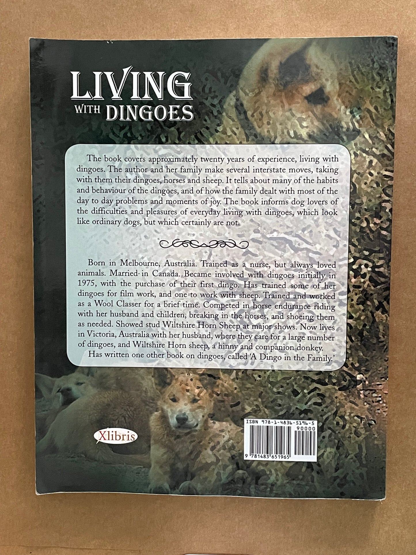 Living with Dingoes by Gill Ryhorchuk